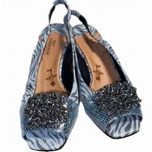 EUC ros hommerson shiny sparkle beaded grey zebra print comfort heels 7.5